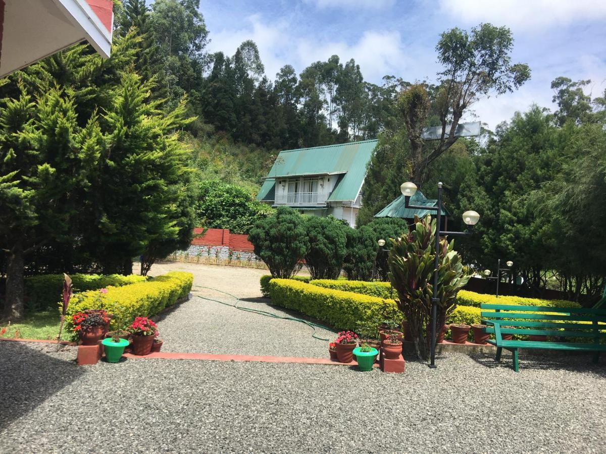 Hôtel Golden Green à Munnar Extérieur photo